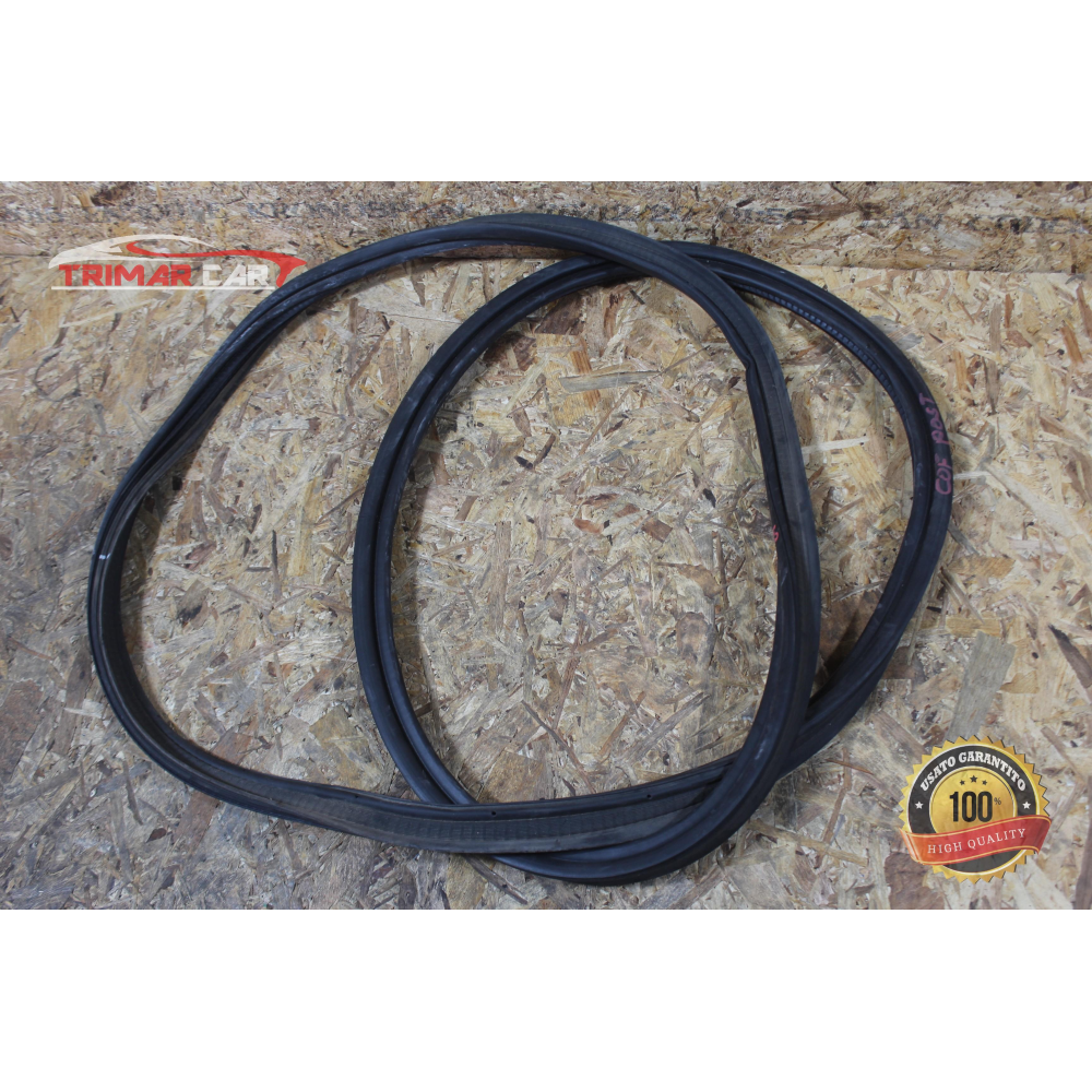 F.LLI CRACO' SNC - GUARNIZIONE PORTA ANTERIORE SINISTRO TOYOTA HILUX 84-89 - FOUR RUNNER DAL 88 IN POI F.LLI CRACO' SNC - GUARNIZIONE PORTA ANTERIORE SINISTRO TOYOTA HILUX 84-89 - FOUR RUNNER DAL 88 IN POI