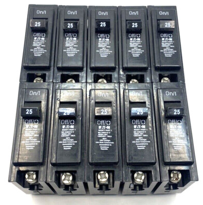 New Eaton HQP1025R3 25 Amp 1 Pole 120 240V AC Type HQP Quicklag Breaker  10 Pack