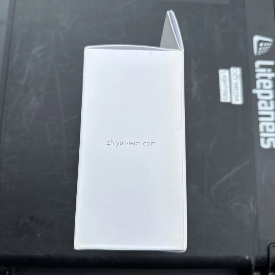 Zhiyun Crane 2 Servo Follow Focus (Mechanical) CMF-01 Damaged Box - Image 2 of 4