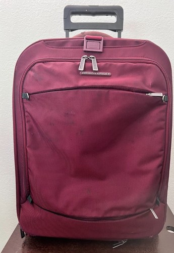 Briggs \u0026 Riley Transcend 22\
