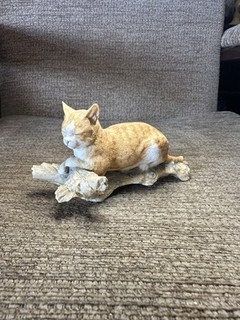 Vintage 1984 Signed “MRL” Grey Tabby Cat Sleeping on Tree Branch Resin? Figurine