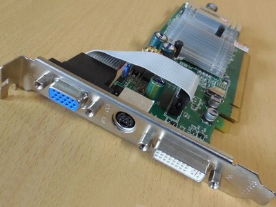 Sapphire 88-2C50-1A-SA ATI Radeon X300 SE 128MB 64-Bit PCIe DVI TV-Out VGA* g816