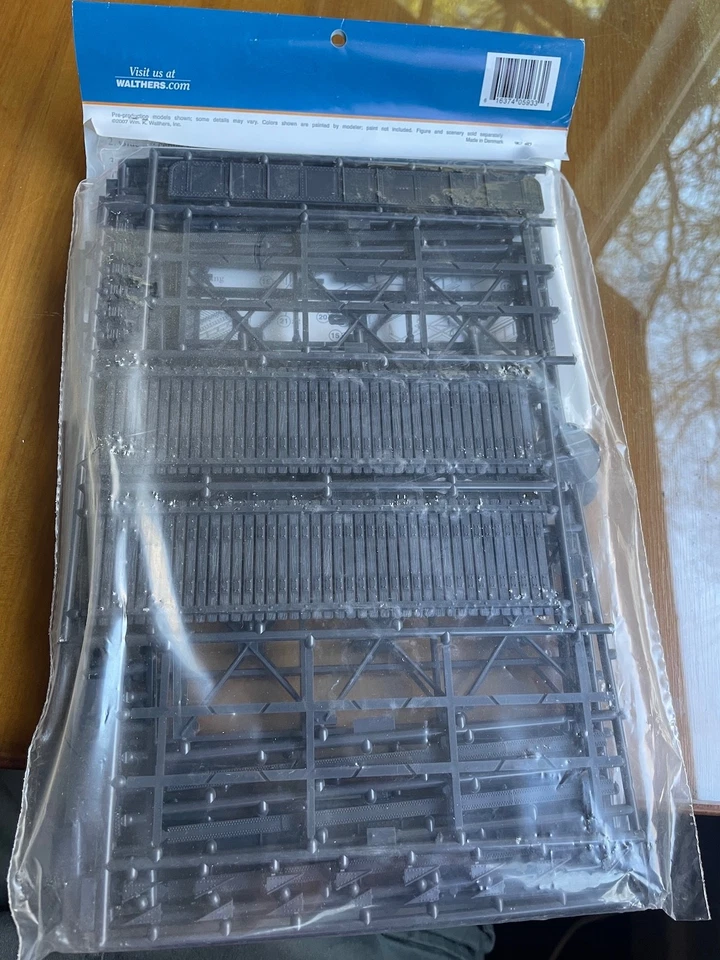 Walthers Cornerstone - Through Plate Girder Bridge Kit - HO/OO Scale - 933-2948 - Image 2 of 2