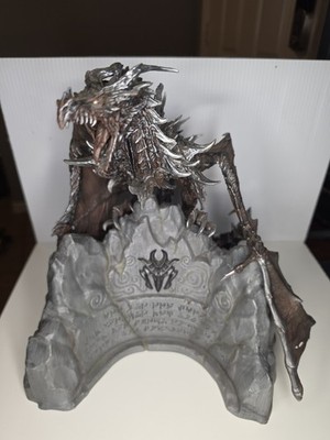Skyrim Limited Collector's Edition Alduin Dragon Statue & Base Bethesda 2011 