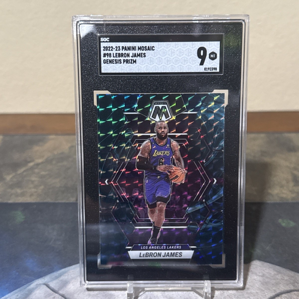 2022-23 Panini Mosaic - LeBron James #98 Genesis Mosaic Prizm for