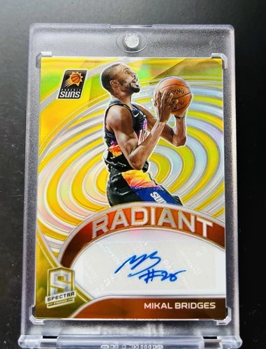 2020-21 Panini Spectra Mikal Bridges Auto Gold /10 Autograph Radiant
