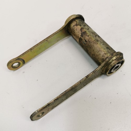 Honda CBR 1000 F SC21 EZ:88 Umlenkung Federbein Schwinge Knochen C4628