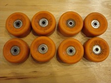 Vintage Labeda Clean Roll Rental Roller Skate Skating Wheels Bearings-Set of 8