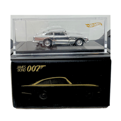 Hot Wheels SDCC San Diego Comic-Con James Bond 007 Aston Martin