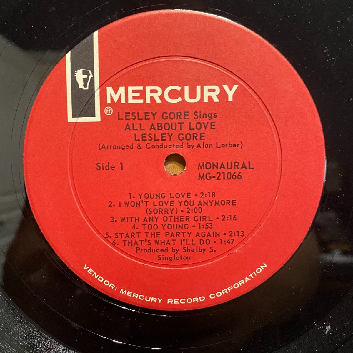 LESLEY GORE - SINGS ALL ABOUT LOVE (VINYL LP) 1965!!! RARE!!! MG
