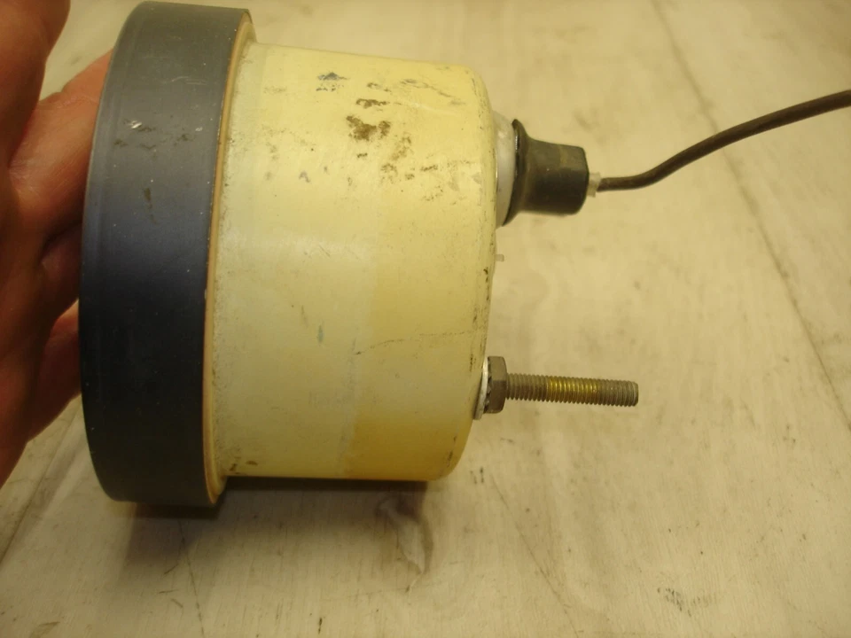 Velocímetro marino Chrysler Medallion vintage 0-6000 RPM Foto 4 de 4