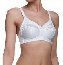 BH Triumph Claudette 104 N, Varianten