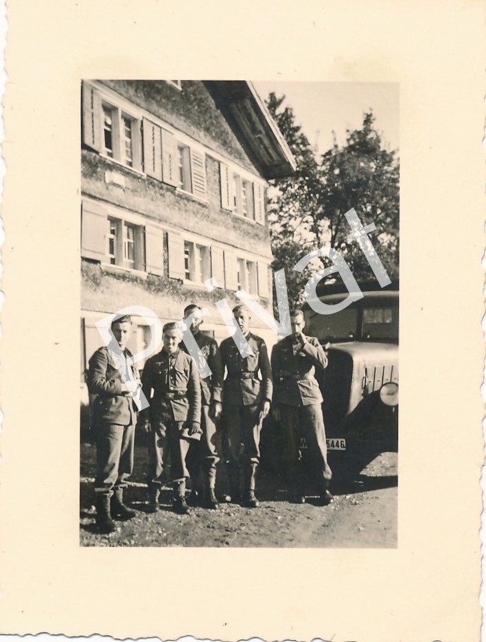 Foto WK2 Cuerpo De Montaña XIX Narvik Vacaciones En Casa Soldados Camión M1.35