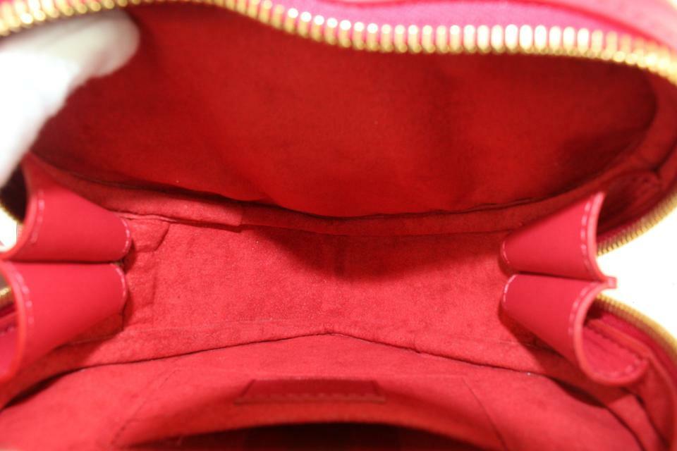 Louis Vuitton Limited Edition Red Quilted Leather New Wave
