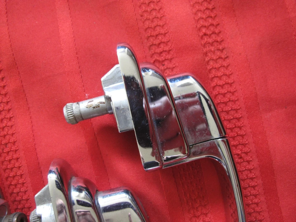 1948-49 Hudson Super Six Series trava externa para porta de carro conjunto de 4 cromadas - Imagem 4 de 4