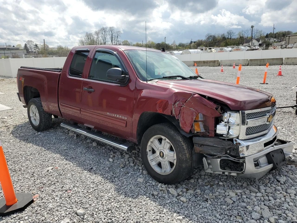 Conjunto de filtro de aire usado se adapta a: camioneta Chevrolet Silverado 1500 2013 6,0 grado A Foto 4 de 4