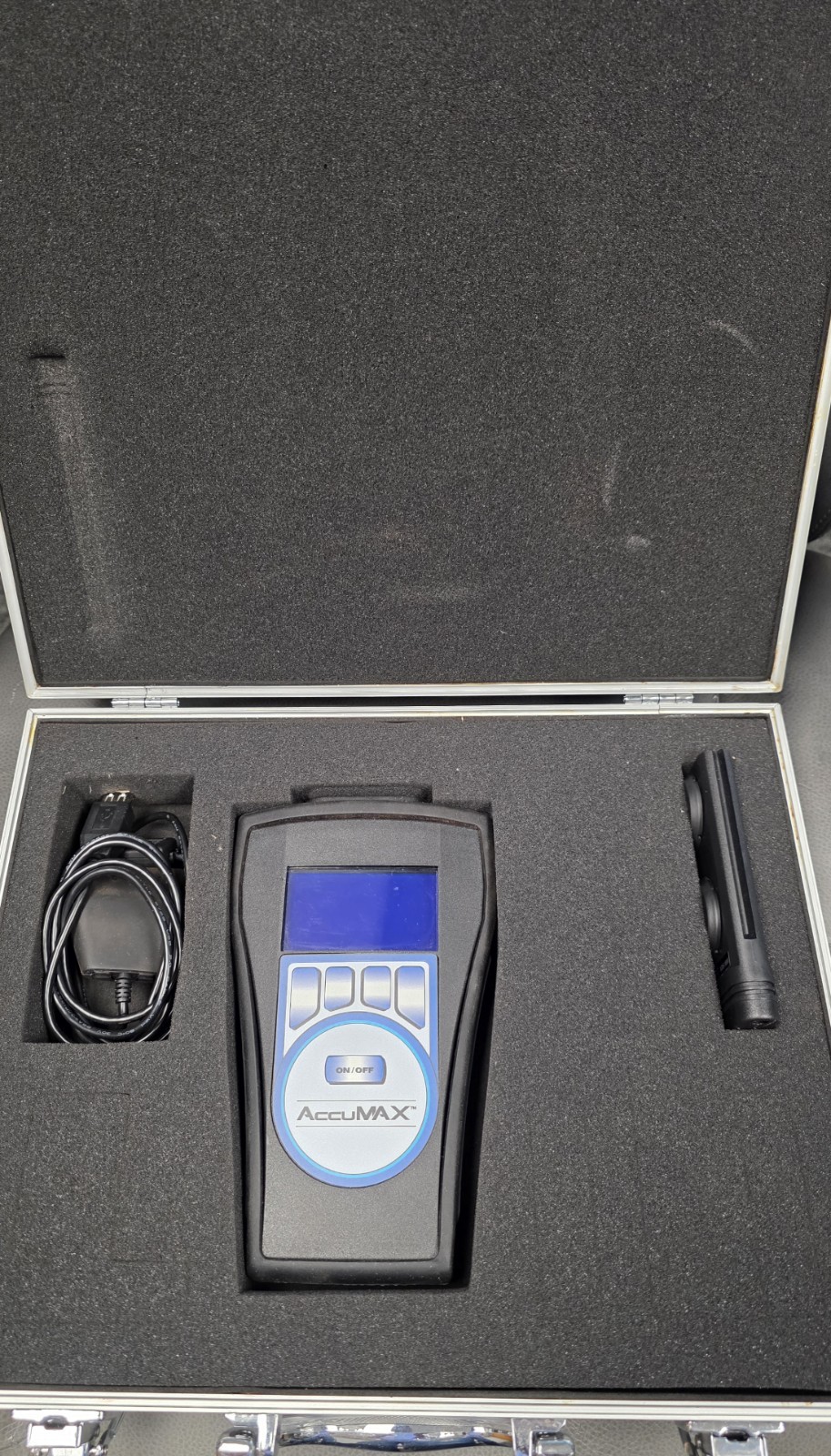 SPECTROLINE XRP-3000 ACCUMAX NDT DIGITAL RADIOMETER/PHOTOMETER KIT LIGHT METER