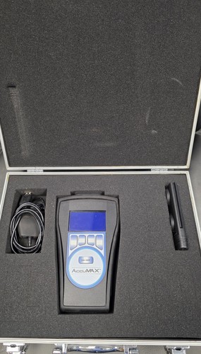 SPECTROLINE XRP-3000 ACCUMAX NDT DIGITAL RADIOMETER/PHOTOMETER KIT LIGHT METER
