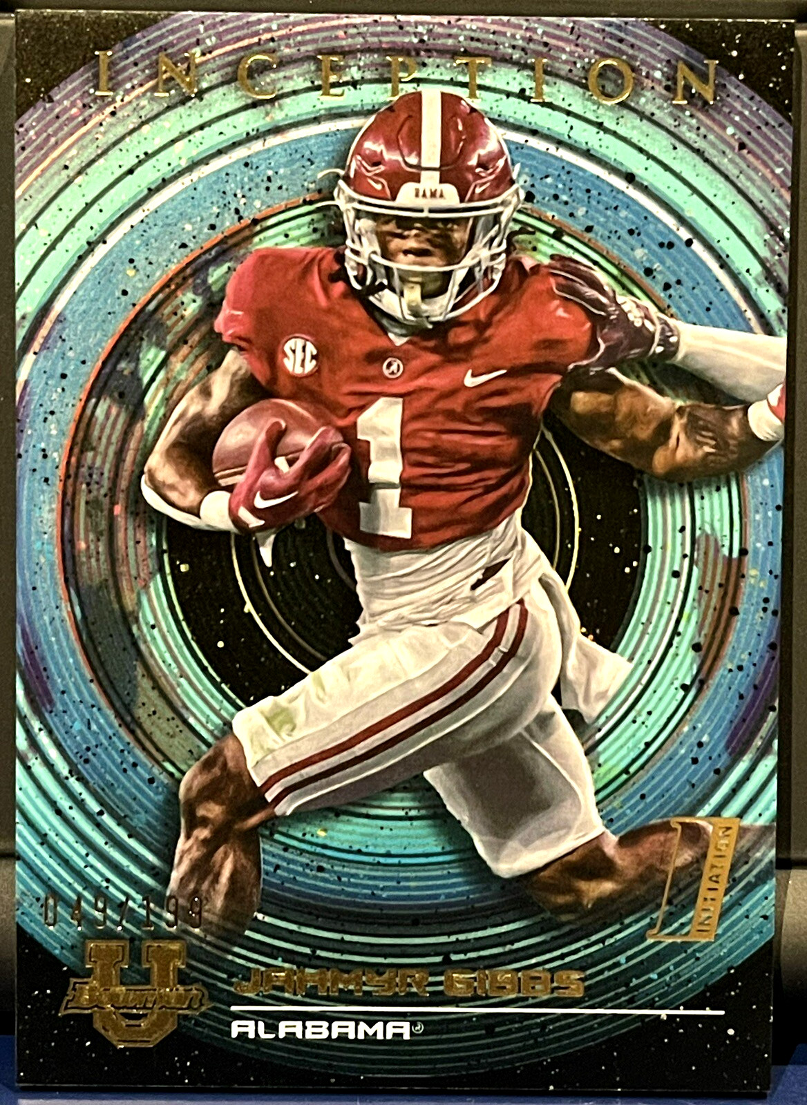 2022-23 Bowman Inception University Aqua Foil V1 7 Jahmyr Gibbs #049/199 Alabama