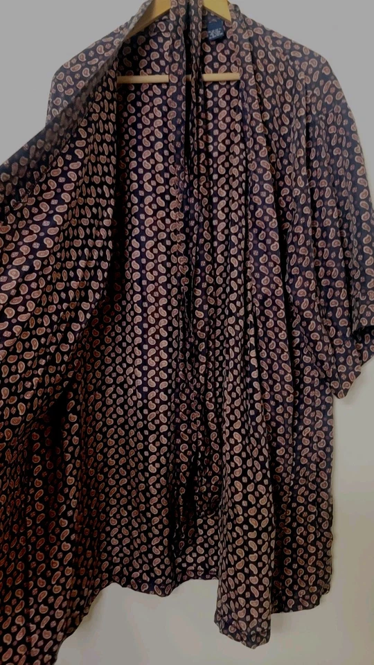 Bata vintage 100 % seda azul cachemira talla única estampado clásico bolsillos con cinturón Foto 2 de 4