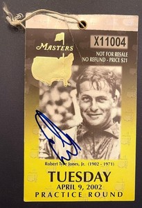 Ernie El's Autographed 2002 Masters Practice Round Badge