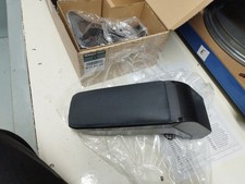 Genuine Dacia Sandero Mk1 2009-13 Logan Centre Console Armrest 8201533390 Genuine Dacia Sandero Mk1 2009-13 Logan Centre Console Armrest 8201533390