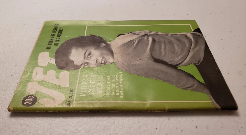 Jet Magazine March 21 1957 Fashion Models~Civil Rights~Female Impersonator - Image 3 of 4