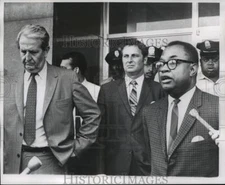 1969 Press Photo General David Wode, and SUNO Dean Emmett Bashful - noa29214