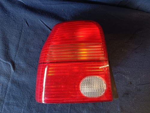 VW Lupo Rücklicht links