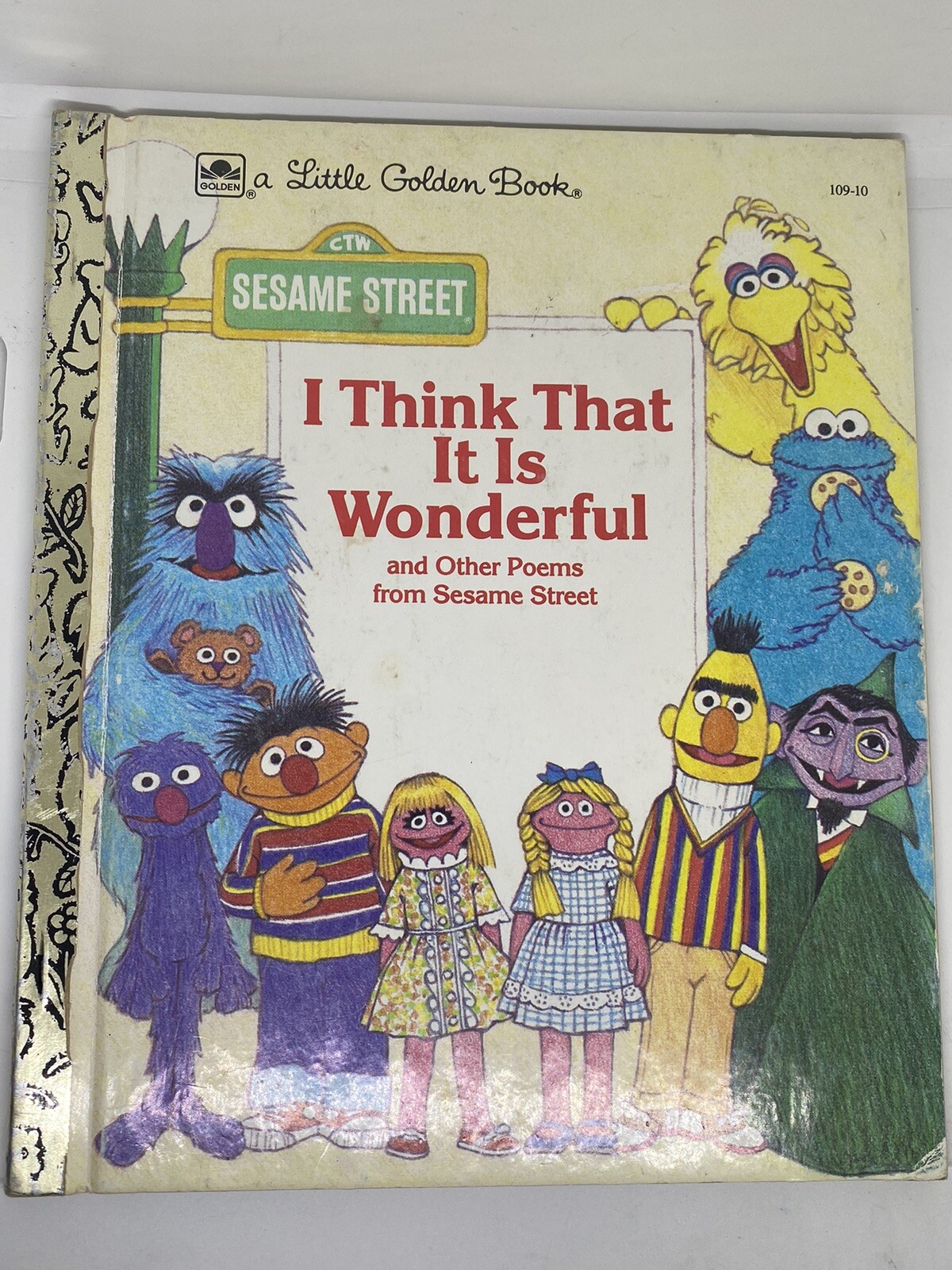 Vtg- 1984-A Little Golden Book-Sesame Street “I Think That It Is Wonderful”