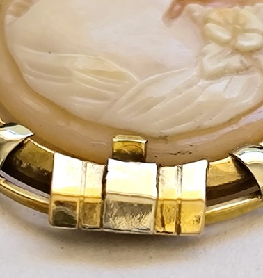 Pendentif Vintage XXL En Or 18k - Camée Buste De Jeune Femme Sur Pierre Dure, Occasion