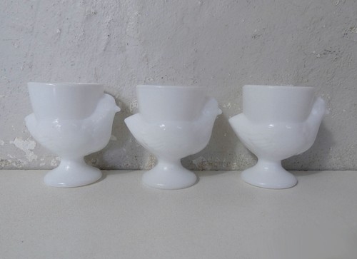 3 anciens coquetiers poules