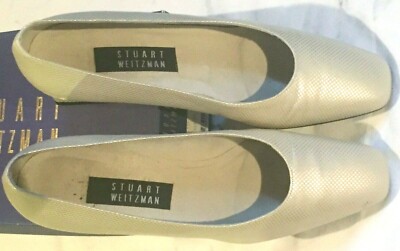 STUART WEITZMAN ''IMPALA'' BONE CHEX CALF SIZE 9.5M - PreOwned