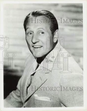 1958 Press Photo Art Linkletter, television emcee for NBC-TV. - hpx20869