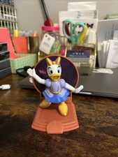McDonald’s Walt Disney World 50th #17 Celebration Daisy Duck Happy Meal Toy 2021