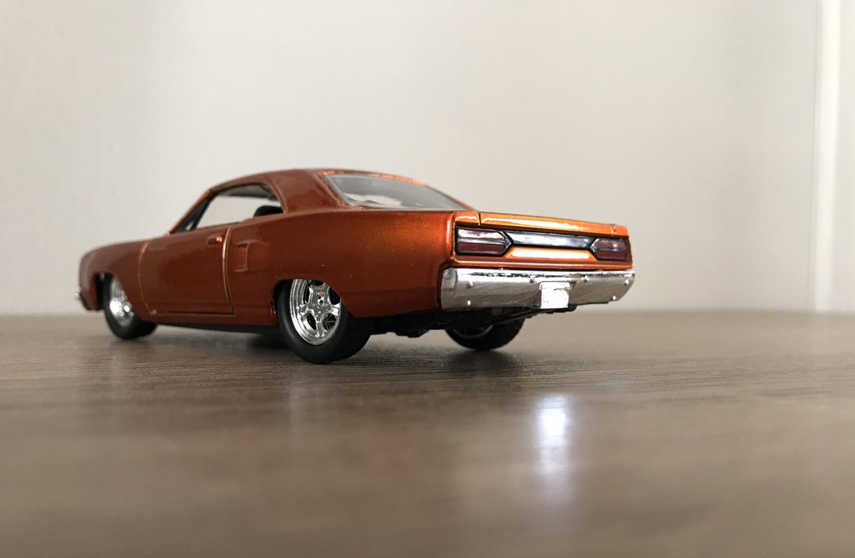 Plymouth 1970 Road Runner スケールモデル 2242410-81105657-IMGSET?w=900&