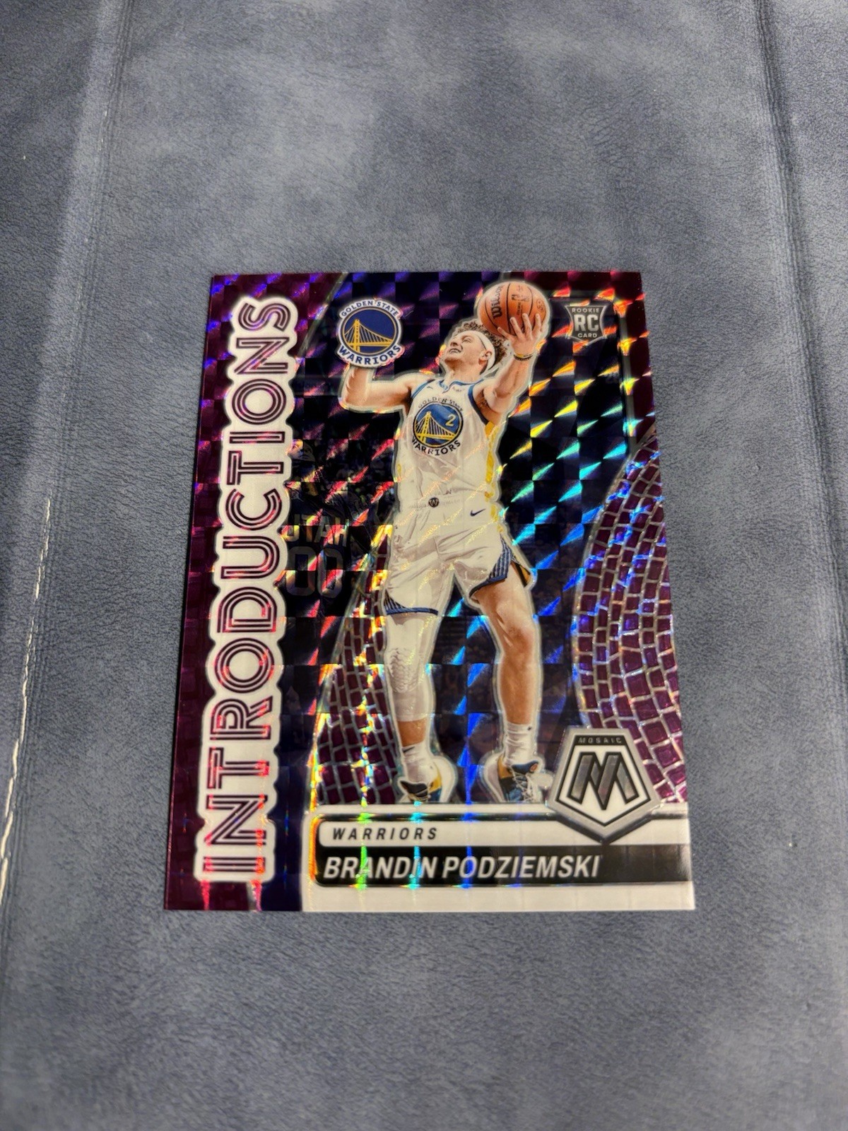 2023-24 Panini Mosaic #16 Brandin Podziemski Introductions Purple Prizm RC /99