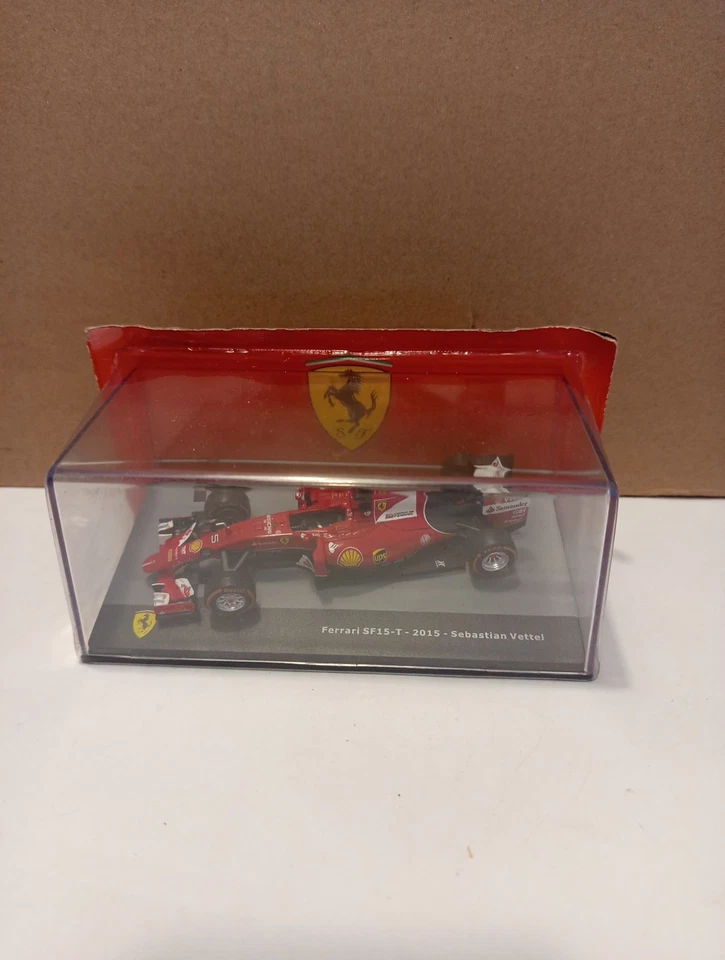 Ferrari SF15-T-2015- Sebastian Vettel - Immagine 3 di 4