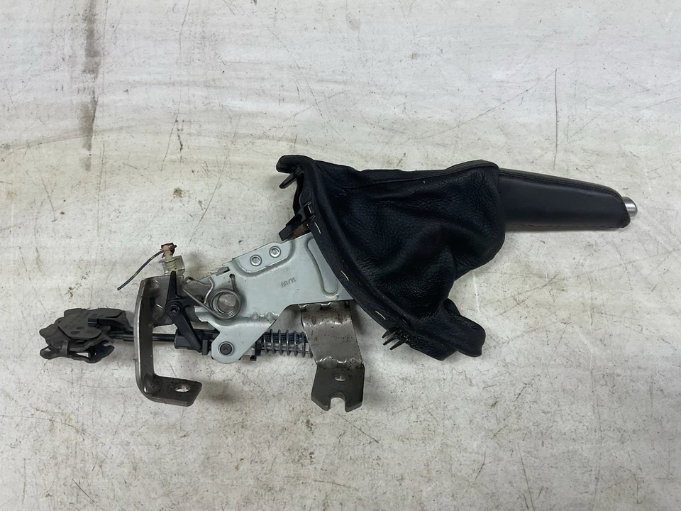 Conjunto de palanca de freno de estacionamiento/emergencia BMW 528I XDRIVE 2009-2010 677395801 Foto 4 de 4