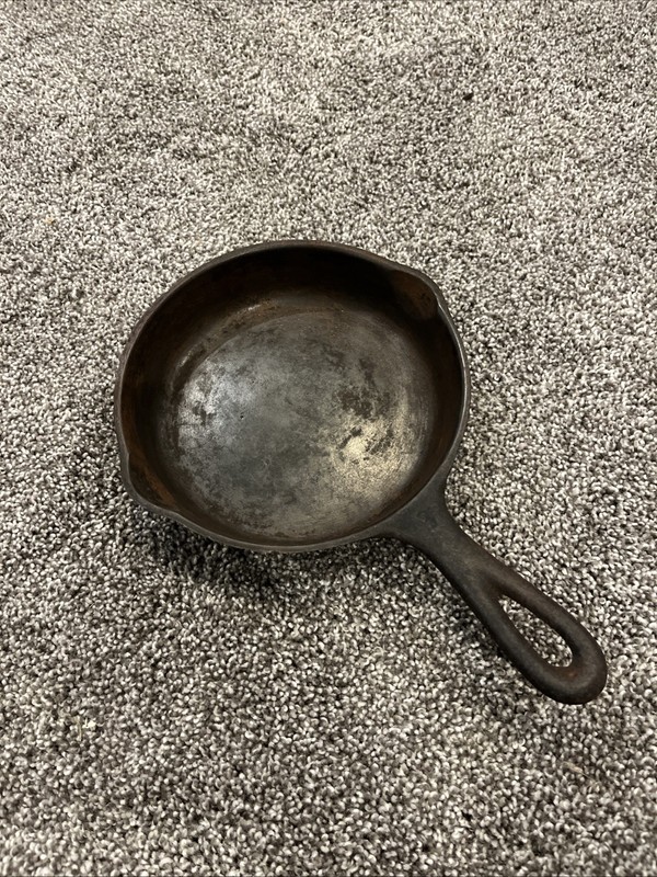 Vintage Wagner Ware Sidney #3 O 0 1053 J Small Cast Iron Skillet
