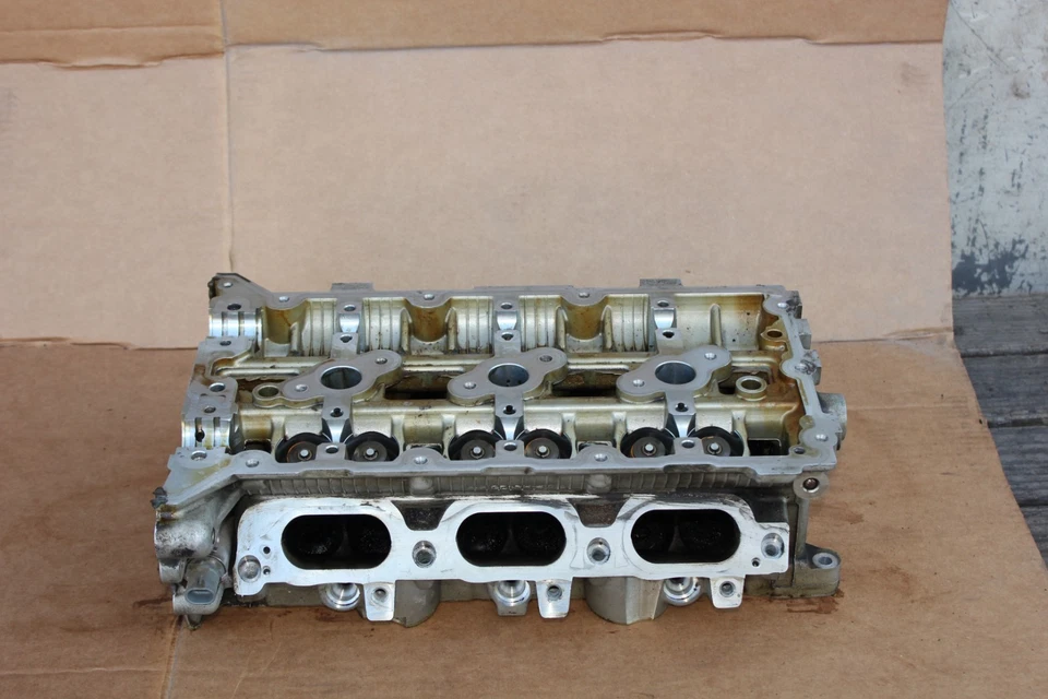 Motor OEM lado derecho culata derecha para Hyundai Santa Fe 2013-2018 3,3 L G6DH Foto 3 de 4