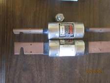 LOT OF 2 Fusetron FRS-R-150, 150A Dual Element Time-Delay Fuse 150 Amp 600V, RK5