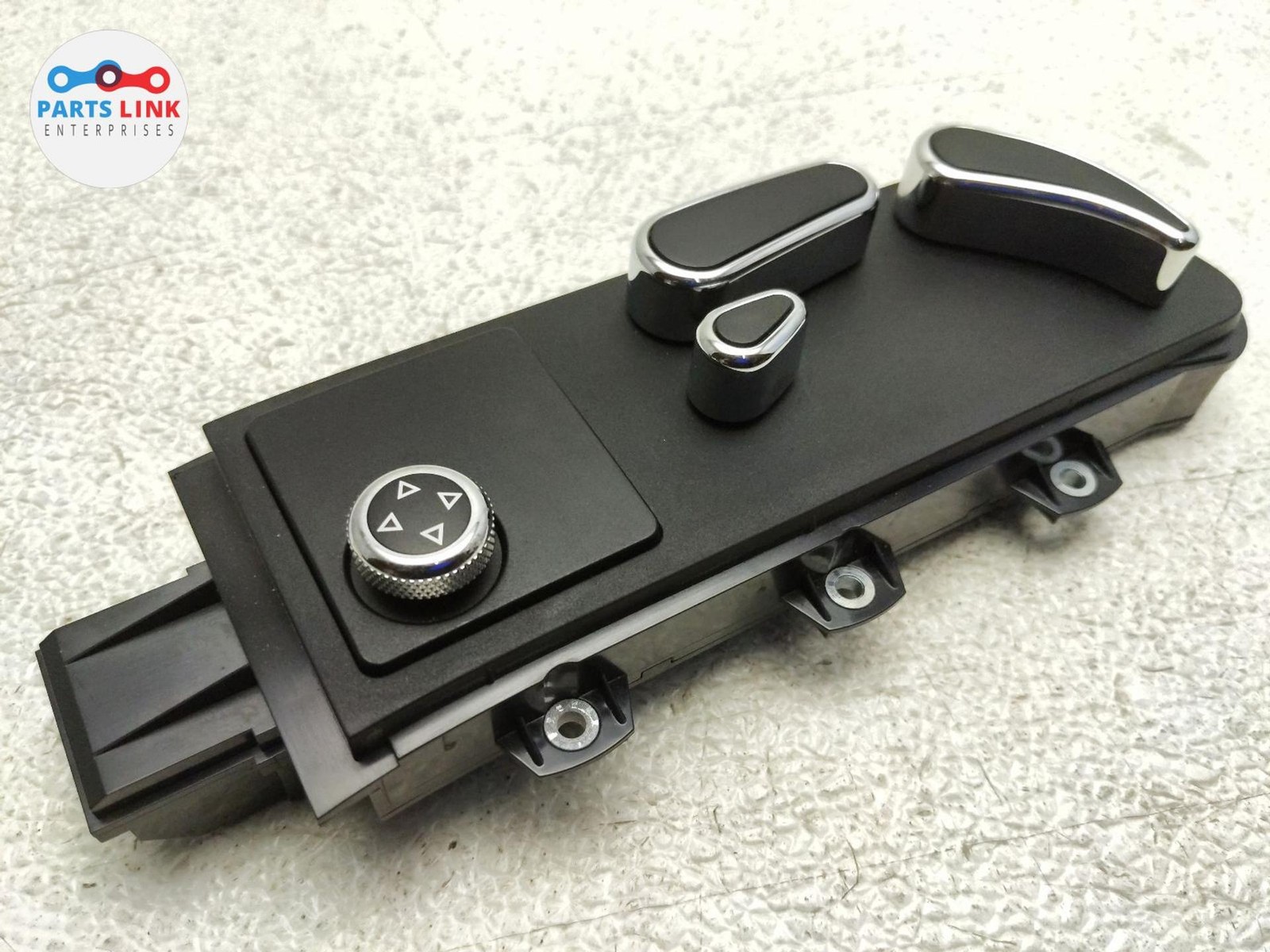 16-20 BENTLEY BENTAYGA FRONT RIGHT SEAT SWITCH ADJUST CONTROL BUTTONS PASSENGER