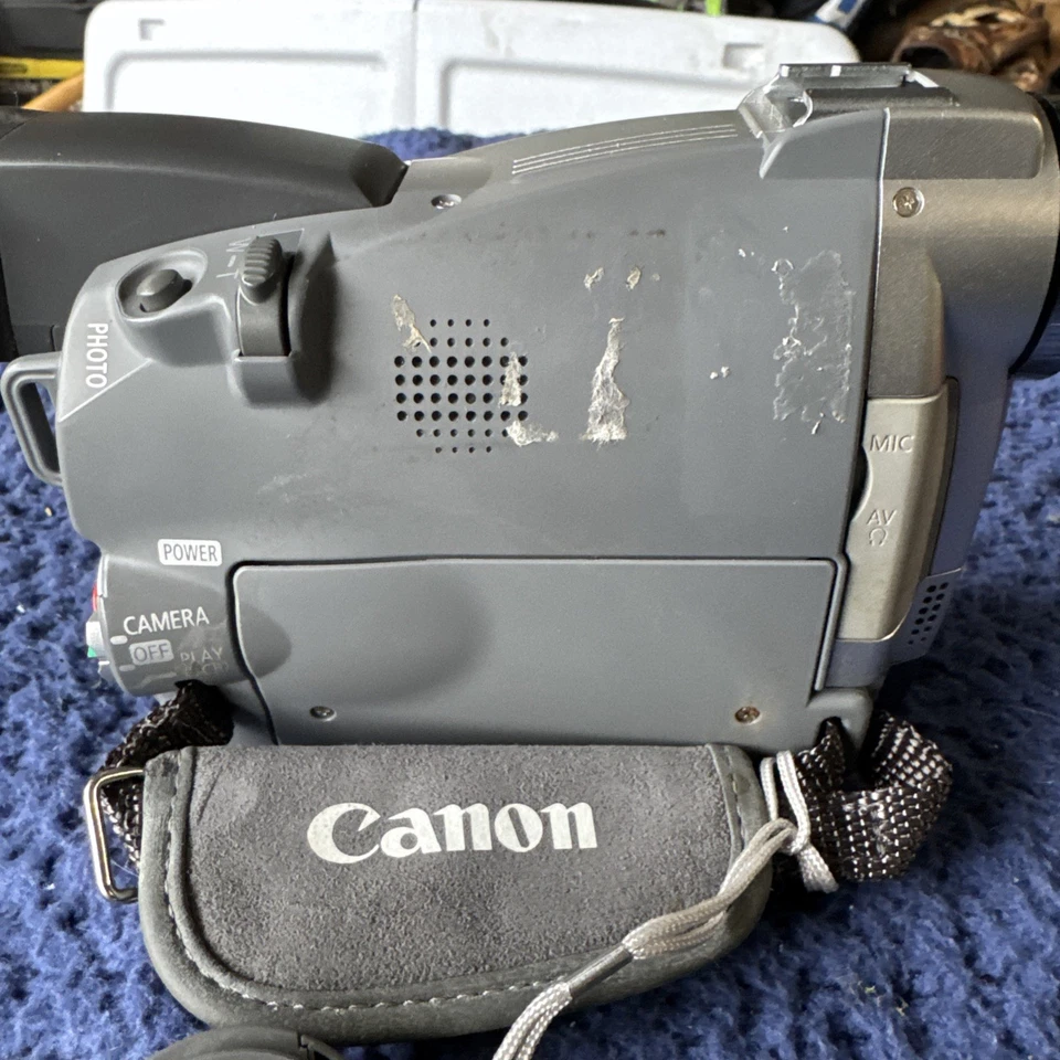 Canon ZR60 *UNTESTED* Charger Included Cam010 - Image 3 of 4