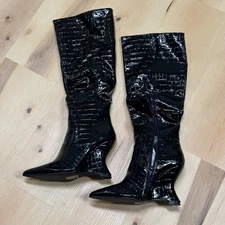 Women’s Knee Hige Boots Size 8 Black Faux Croc Leather Shiny Boot