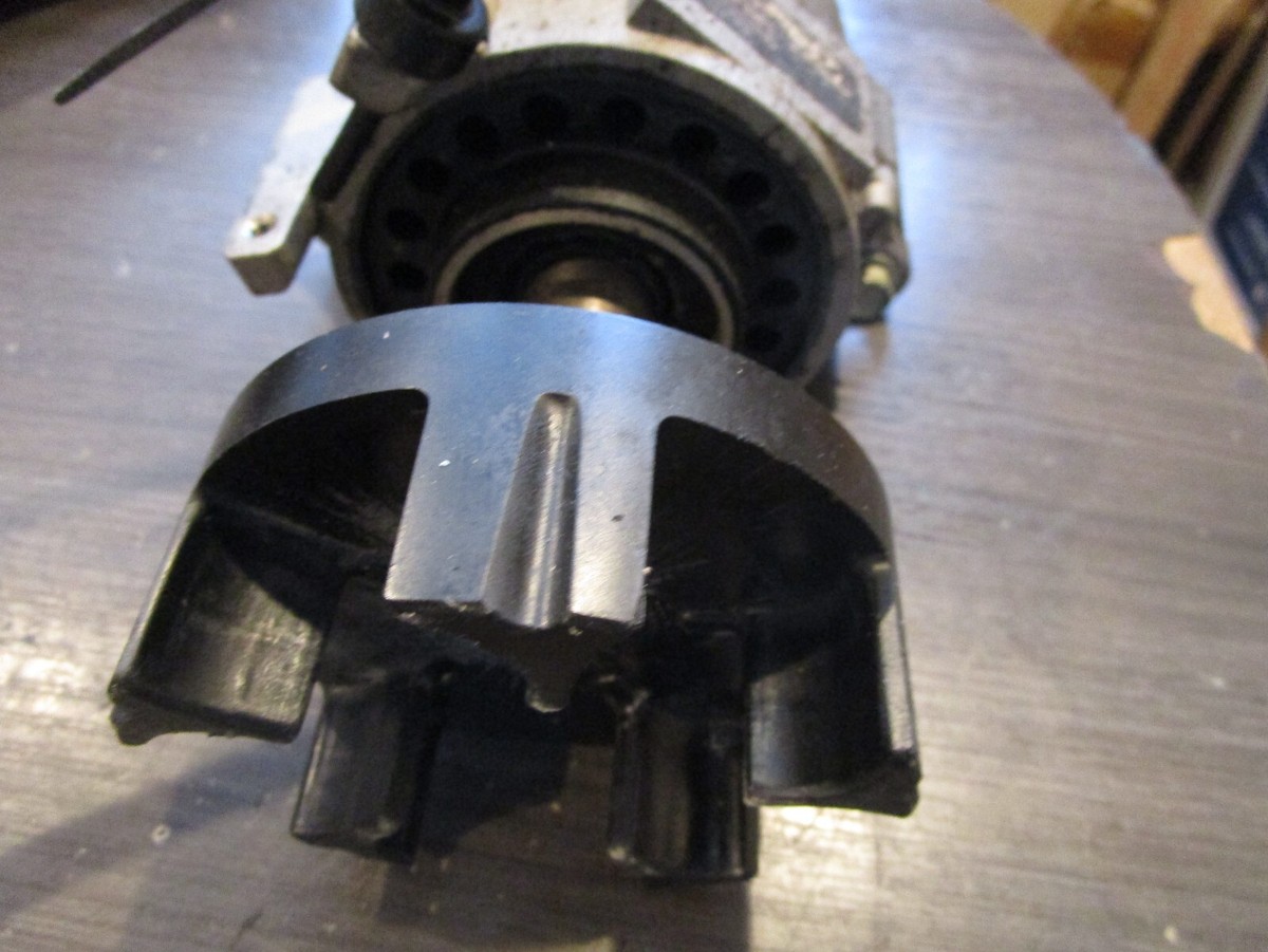 99 YAMAHA GP1200 MID SHAFT BEARING HOUSING 65A-G5331-00-00 | eBay