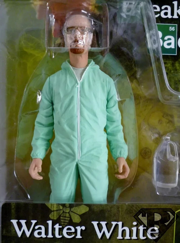Mezco Toys Breaking Bad: Green Haz-Mat Suit Walter 6