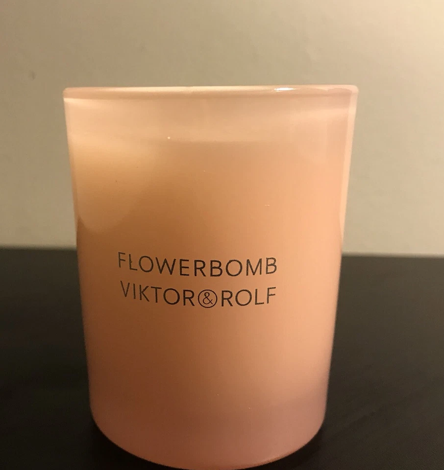 Viktor & Rolf FLOWERBOMB Perfumed Scented CANDLE 2.5 oz 75 g NEW - Image 2 of 4