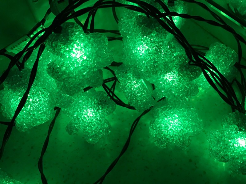 Shamrock Melted Popcorn Plastic 20 STRING LIGHTS Indoor/Outdoor 17 FEET