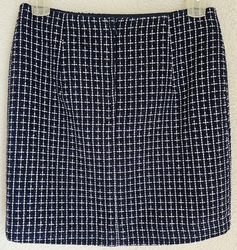Lilly Pulitzer Womens Skirt Size 6 Blue White Black Plaid - Picture 24 of 24